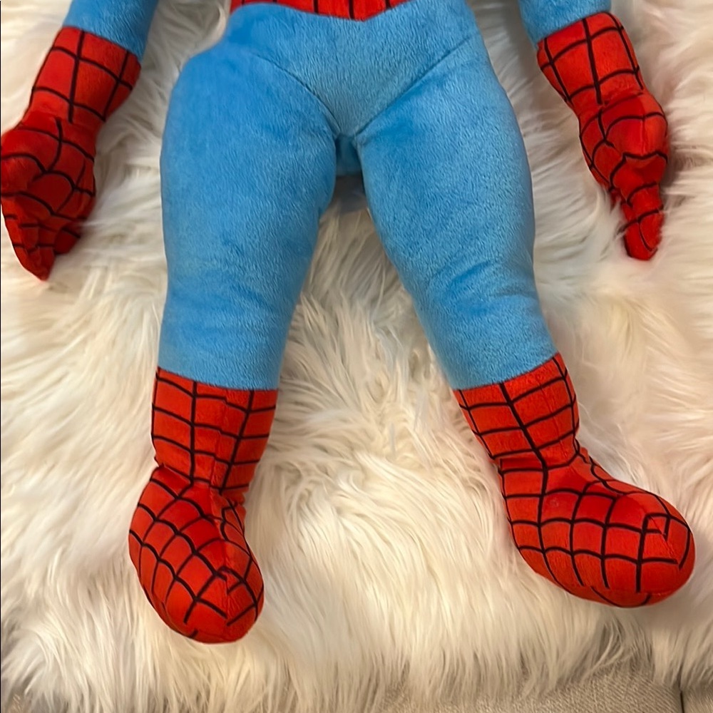 Spider-Man Plush Toy Set - Picture 10 of 16